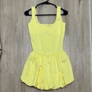 Elegant peplum Yellow Sleeveless Dress